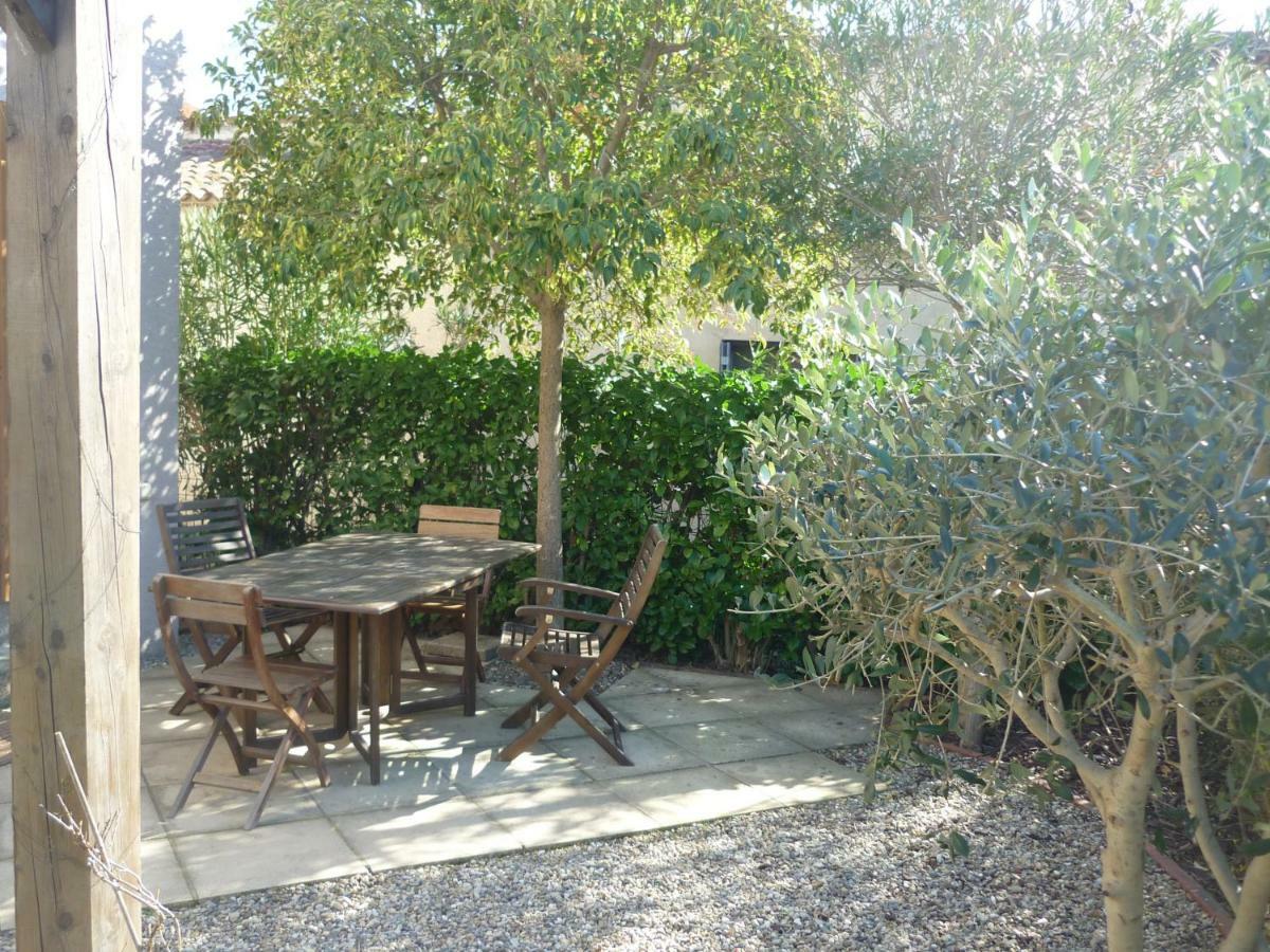Aigues-Mortes Villa Pres Des Remparts Exterior photo